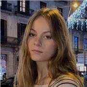 Profesora de asignaturas científicas/numéricas apta para diferentes edades